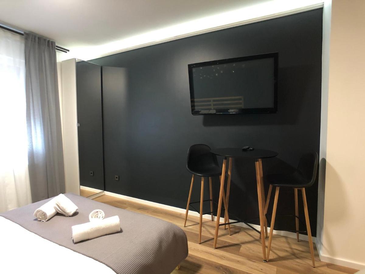 Apartment Zagreb Jacuzzi Екстер'єр фото